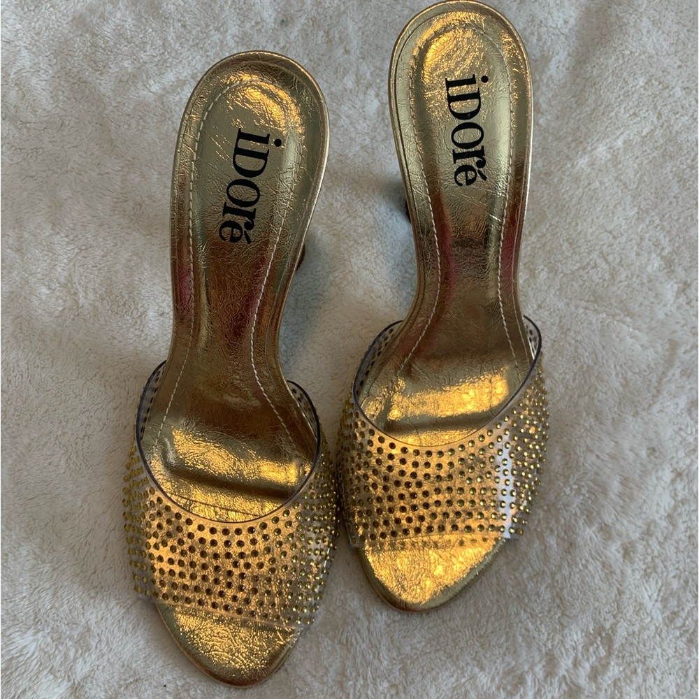 Gold heels
